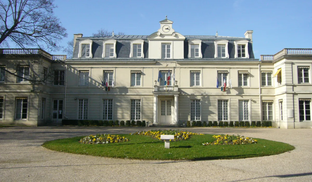 Sartrouville — Épaviste à Sartrouville (78500)