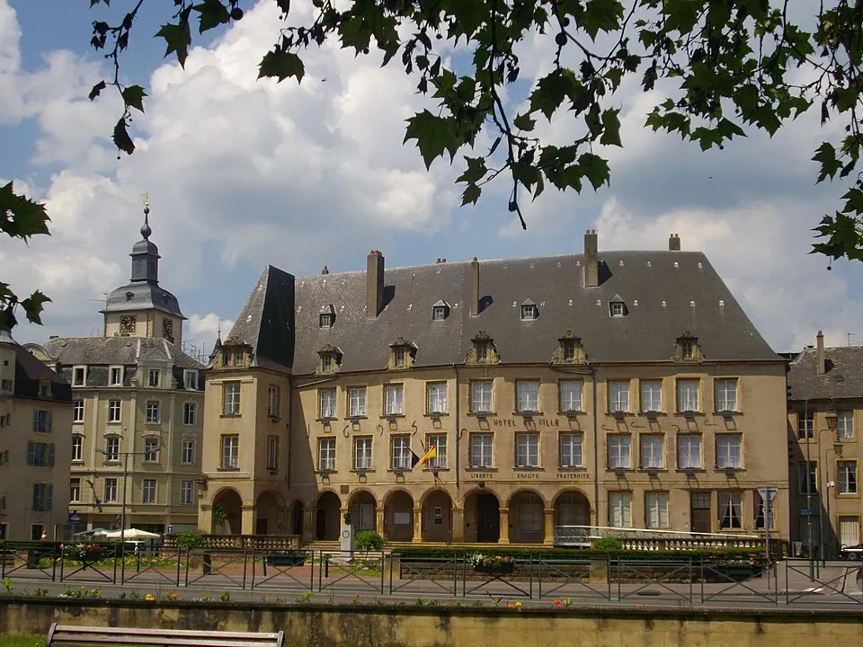 Thionville — Épaviste à Thionville (57100)
