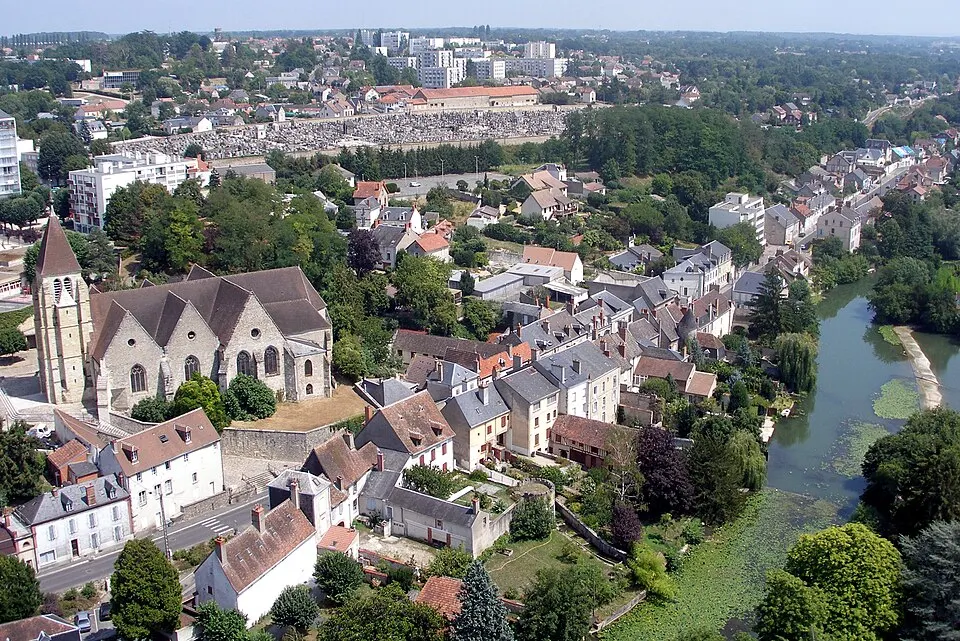 Vierzon — Épaviste à Vierzon (18100)