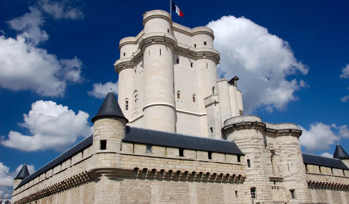 Vincennes — Épaviste à Vincennes (94300)